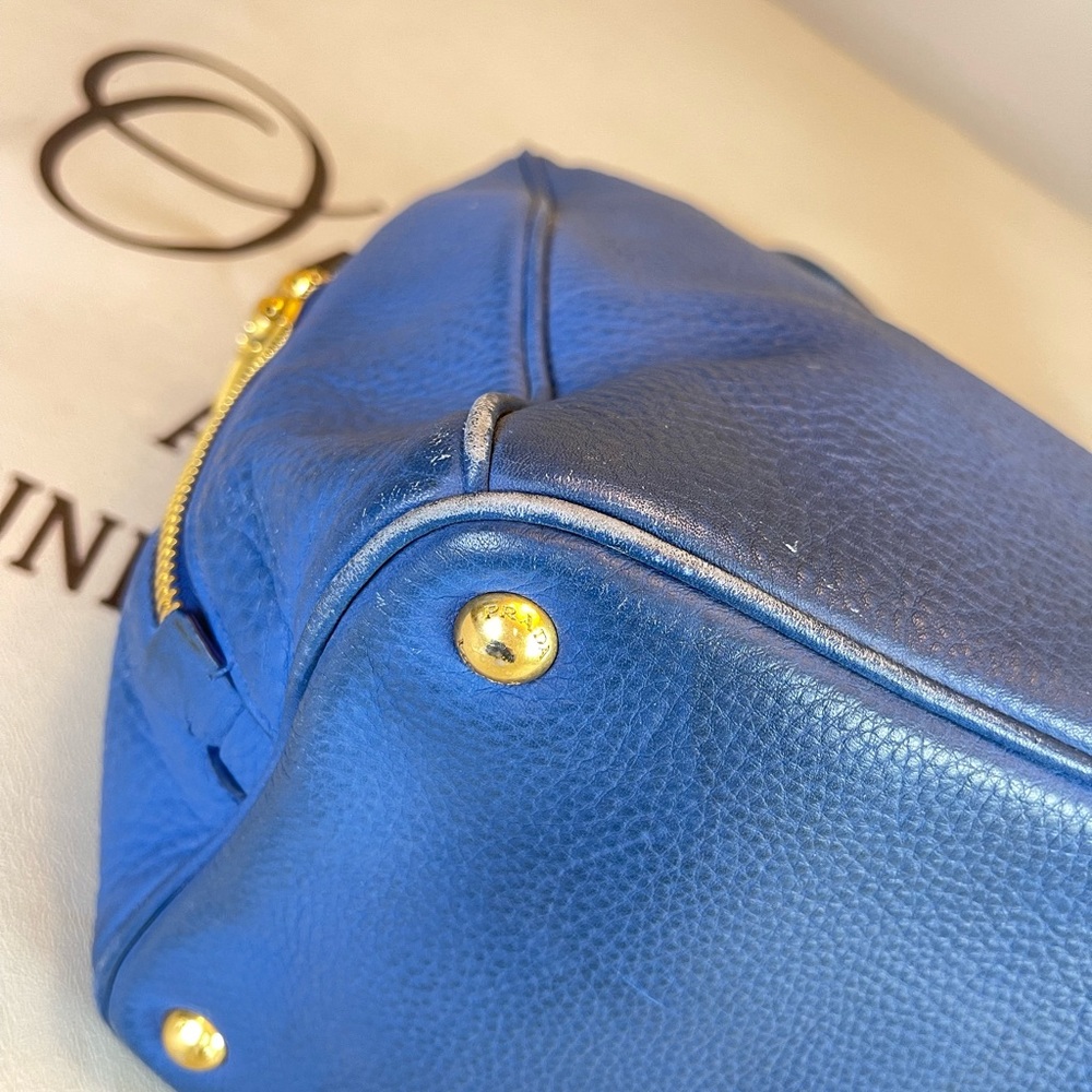 Prada blue leather Saffiano Lux Satchel Handbag - Picture 9 of 16